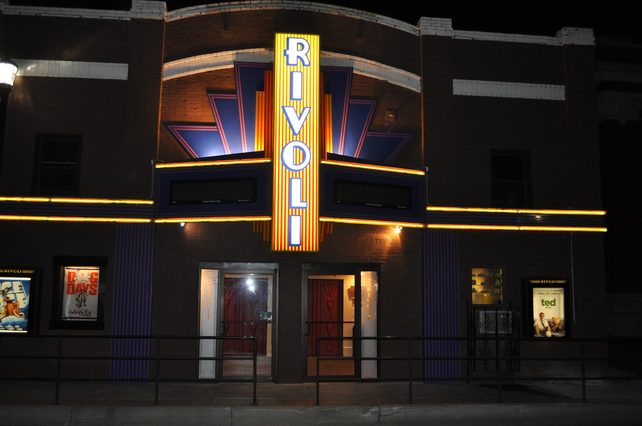 Rivoli Theatre - Seward, NE